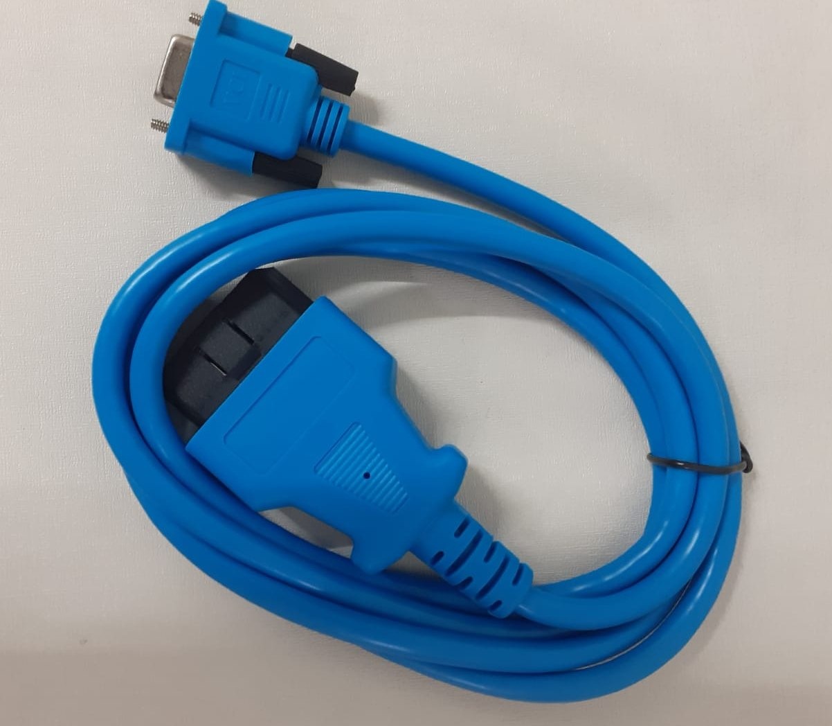 CABLES
